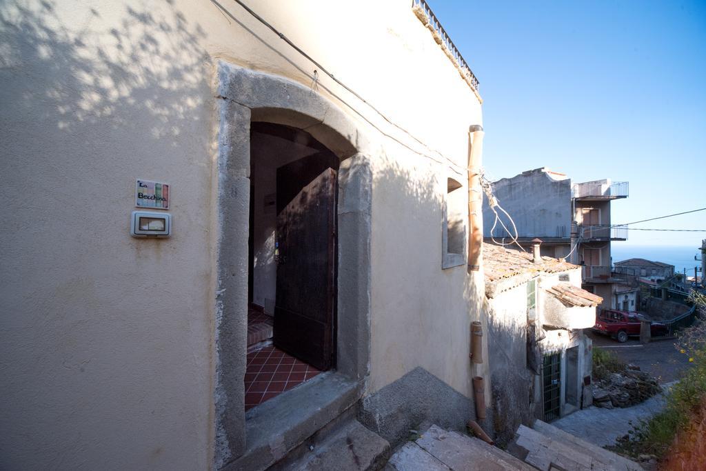 The Clock Houses Borgo Gallodoro Letojanni Extérieur photo